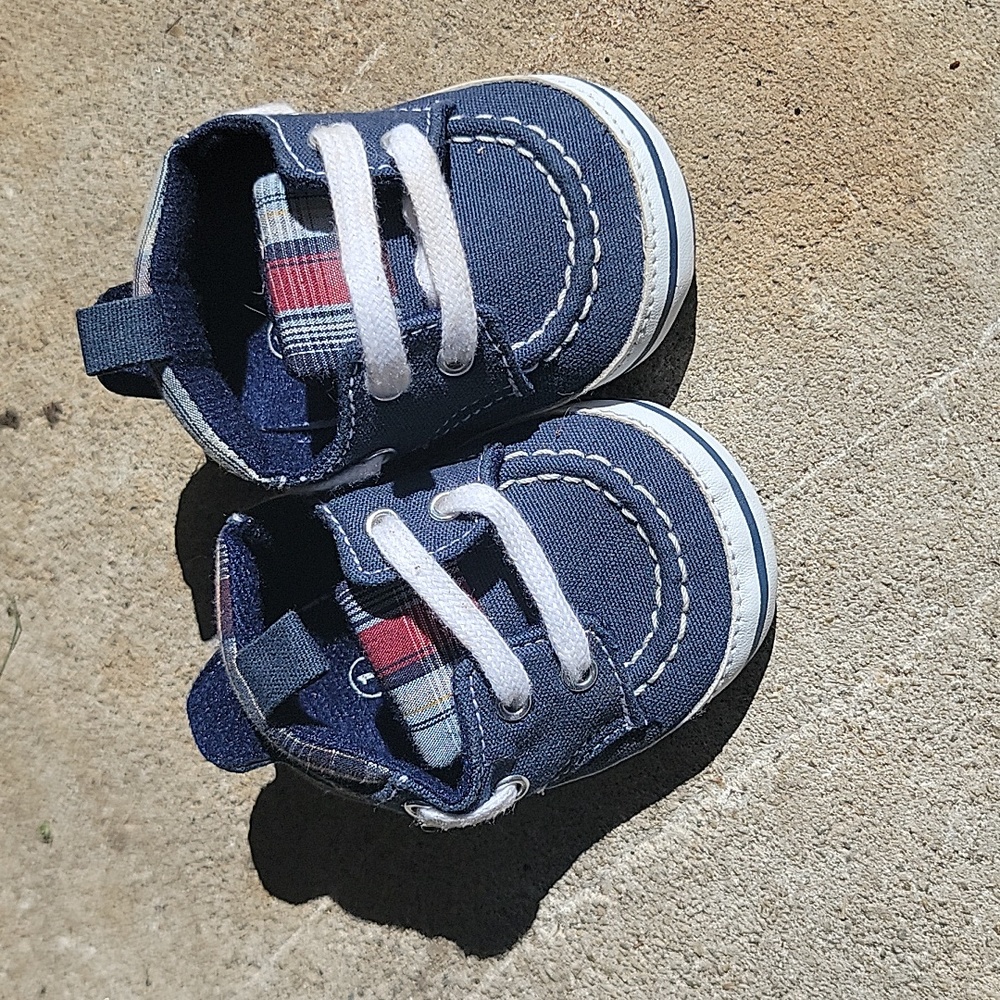 Newborn shoes